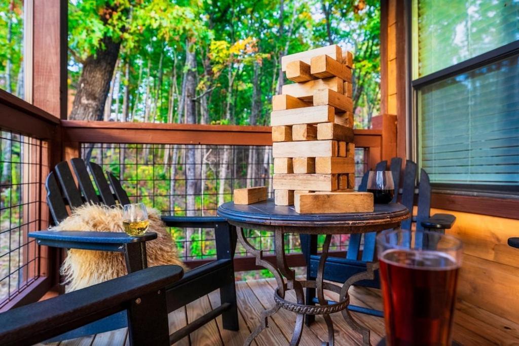 Nordic Mountain Modern Lodge - Family Friendly Luxury Cabin In Walden'S Ridge Sevierville Exterior photo