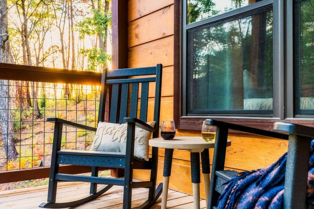 Nordic Mountain Modern Lodge - Family Friendly Luxury Cabin In Walden'S Ridge Sevierville Exterior photo