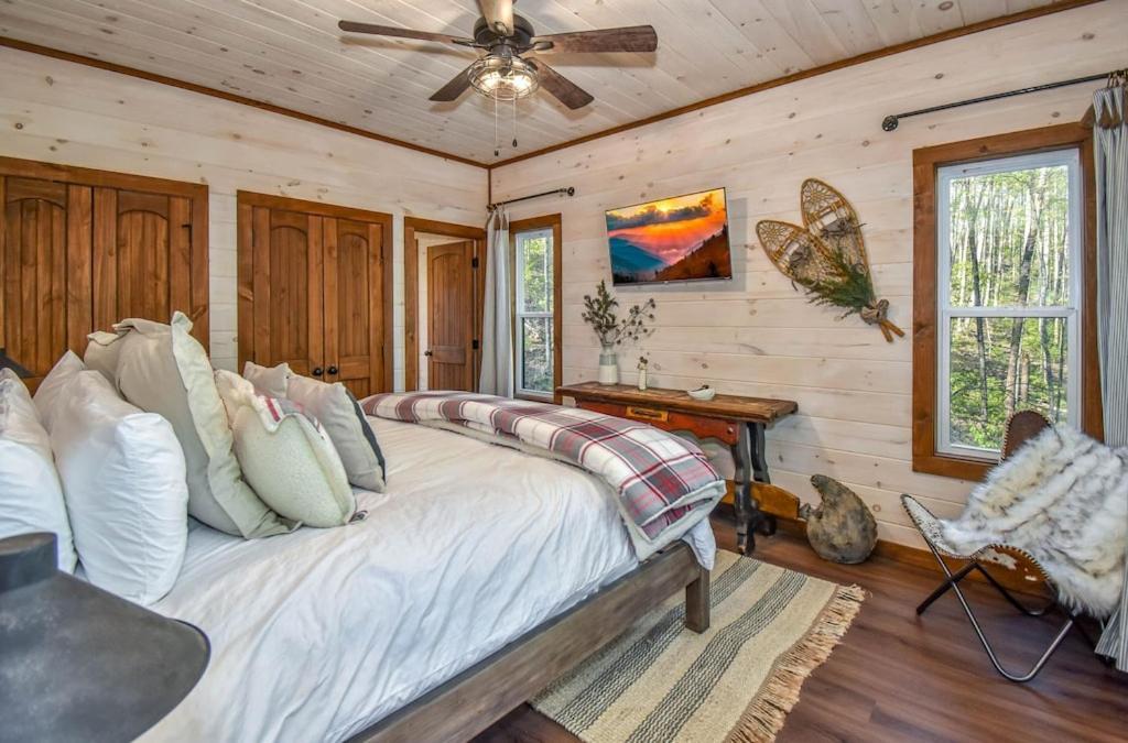 Nordic Mountain Modern Lodge - Family Friendly Luxury Cabin In Walden'S Ridge Sevierville Exterior photo