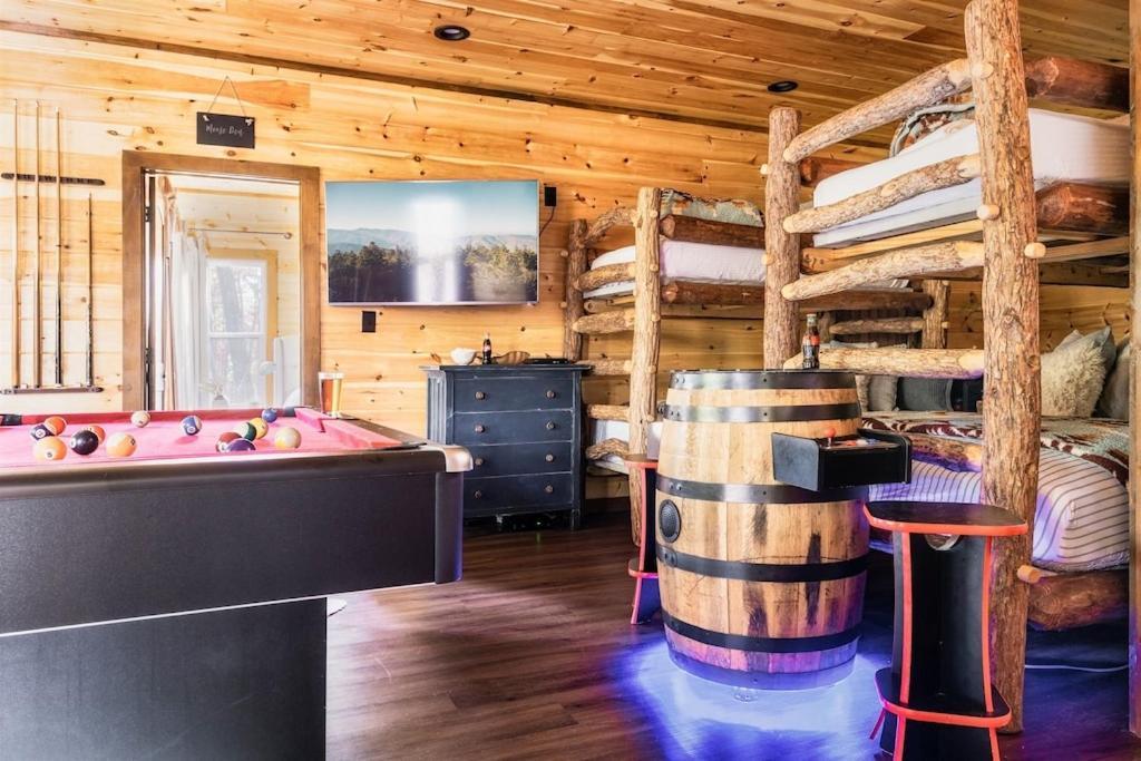 Nordic Mountain Modern Lodge - Family Friendly Luxury Cabin In Walden'S Ridge Sevierville Exterior photo