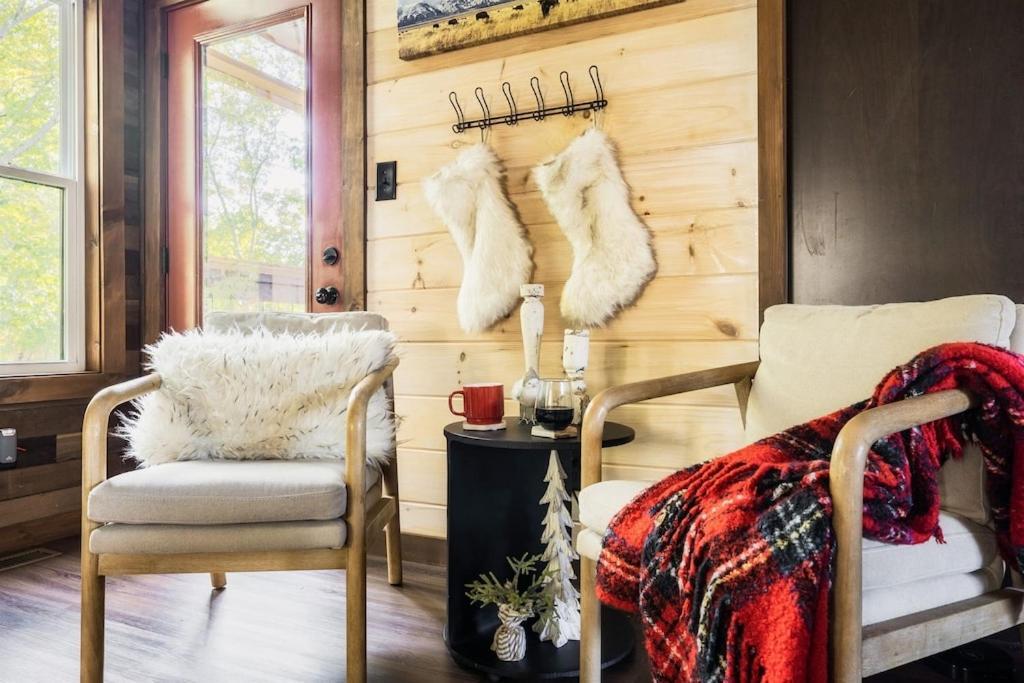 Nordic Mountain Modern Lodge - Family Friendly Luxury Cabin In Walden'S Ridge Sevierville Exterior photo