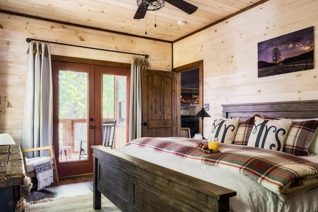 Nordic Mountain Modern Lodge - Family Friendly Luxury Cabin In Walden'S Ridge Sevierville Exterior photo