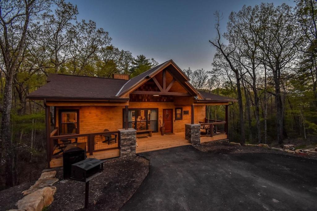 Nordic Mountain Modern Lodge - Family Friendly Luxury Cabin In Walden'S Ridge Sevierville Exterior photo