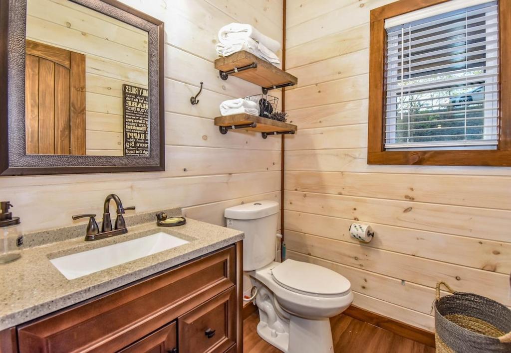 Nordic Mountain Modern Lodge - Family Friendly Luxury Cabin In Walden'S Ridge Sevierville Exterior photo